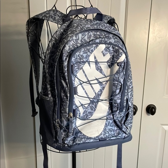 Nike Gray and White Patterned Backpack - Picture 1 of 9